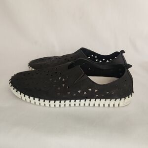 Eric Michael's Inez Black Slip-In Flat Sneaker Geometric Laser Cutouts 38